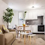 Au Coeur De *